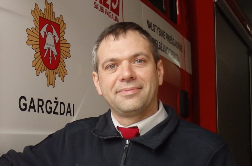  Pareigūnai tikisi: gyventojai nedegins žolės