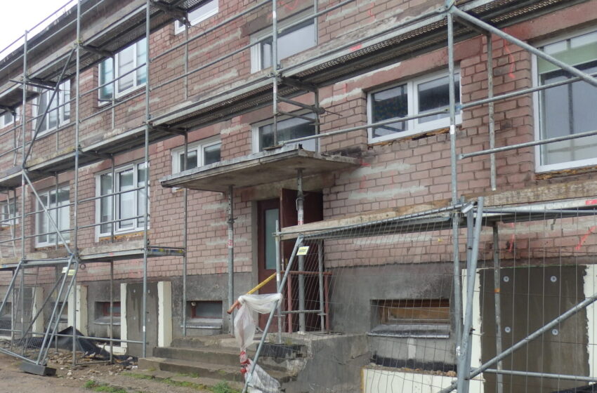  Doviluose renovuojamo namo gyventojai abejoja darbų kokybe