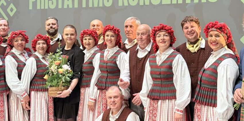  Jaunoji „Minijos“ vadovė savo sukurtą šokį pristatė visai Lietuvai