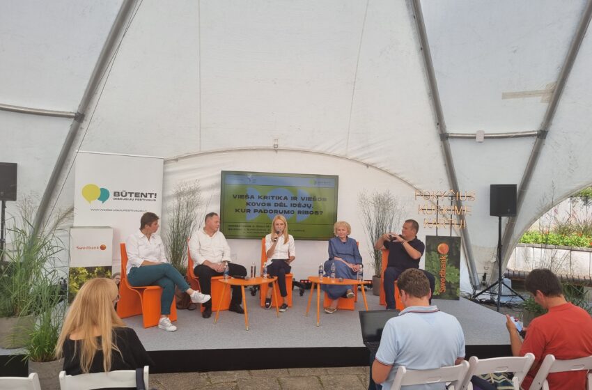  Festivalyje „Būtent“ diskutavo ir žurnalistai, ir klausytojai