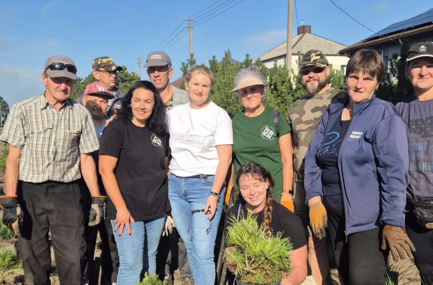  Gargždų miesto naujas gėlynas sulaukė talkininkų
