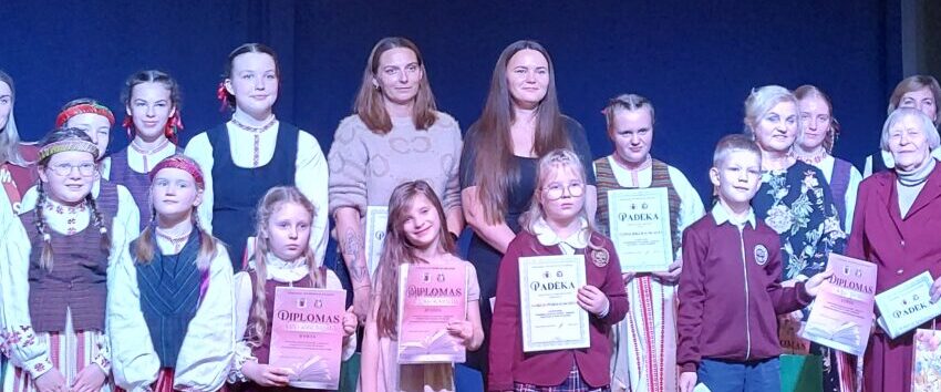  Žemaitiškuose skaitymuose Vėžaičiuose trečią kartą skambėjo ir moksleivių, ir suaugusiųjų balsai