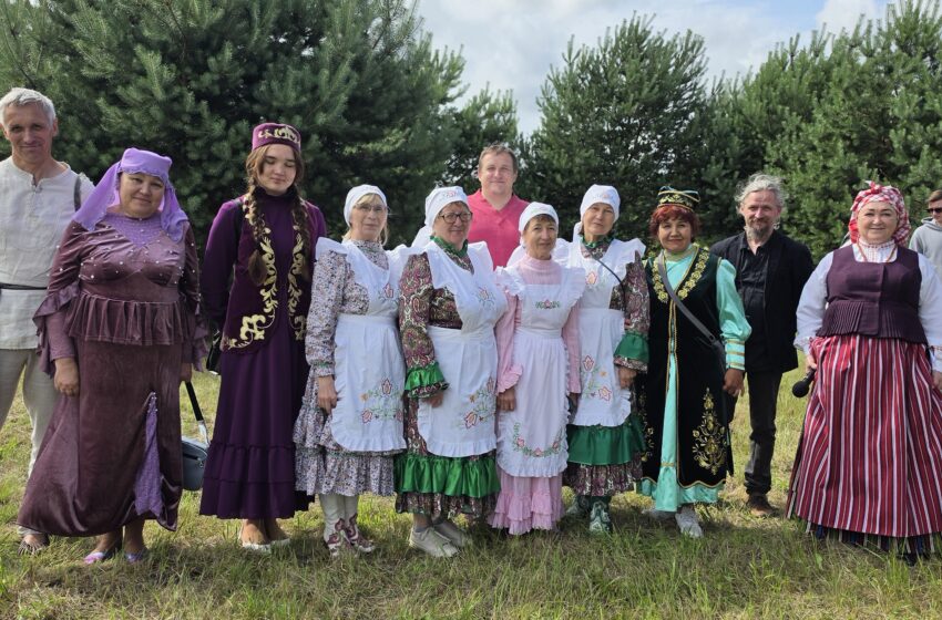  Gardžiuokimės kartu su totorių bendruomene, viešėjusia Doviluose
