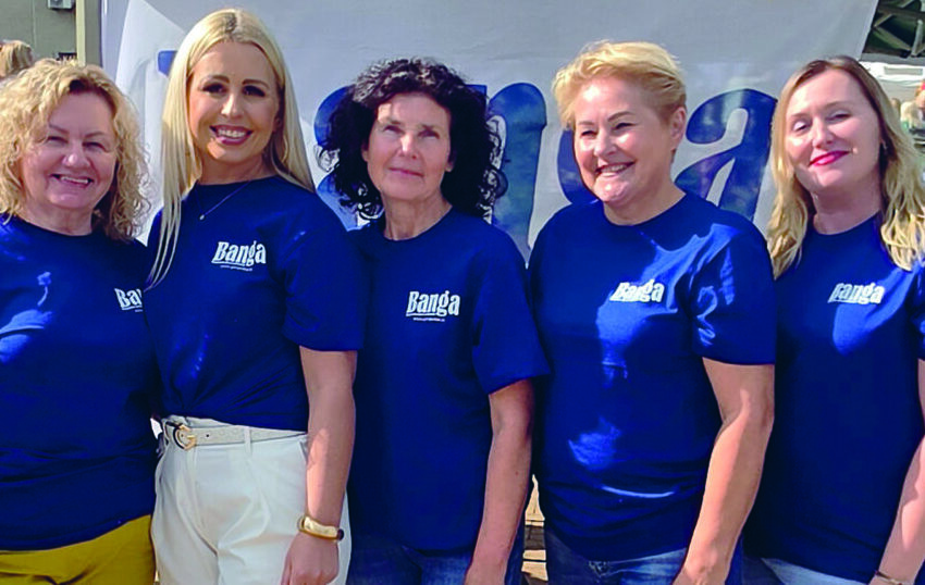  Mieli „Bangos“ laikraščio skaitytojai, ištikimi mūsų prenumeratoriai