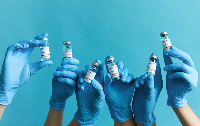  Lietuvą rugsėjį pasieks 110 tūkst. Omikron atmainai adaptuotų vakcinų
