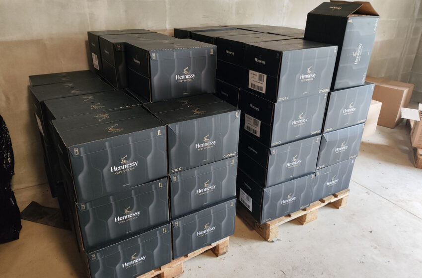  Prieš didžiąsias metų šventes – nelegalaus alkoholio antplūdis