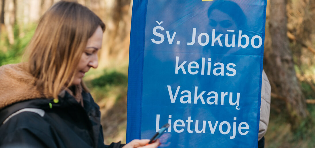 The hikers traveled along the seashore to St.  Jacob’s way