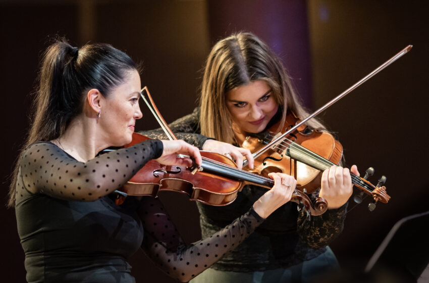  Klaipėdos kamerinis orkestras surengs viešą koncertą istoriniame „Victoria Hotel Klaipėda“ viešbutyje