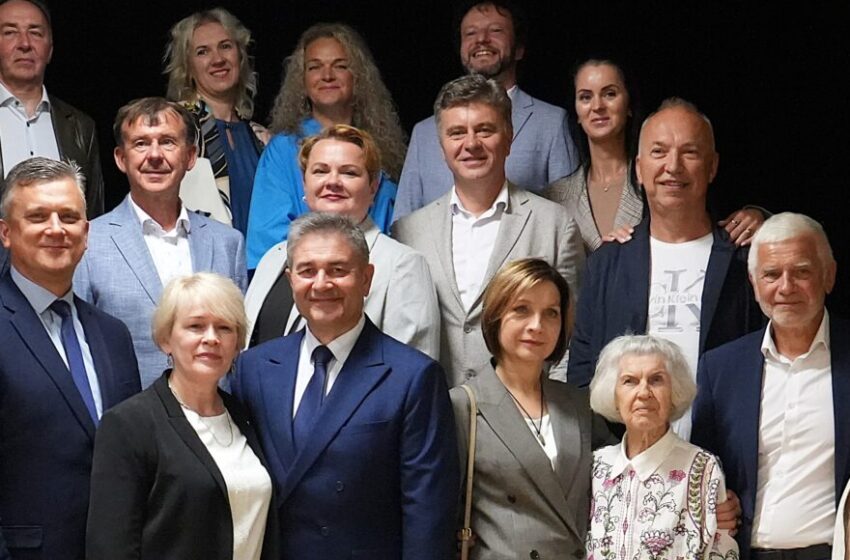  Stiprios Dovilų ir Punsko bendrystės 20-mečio gijos
