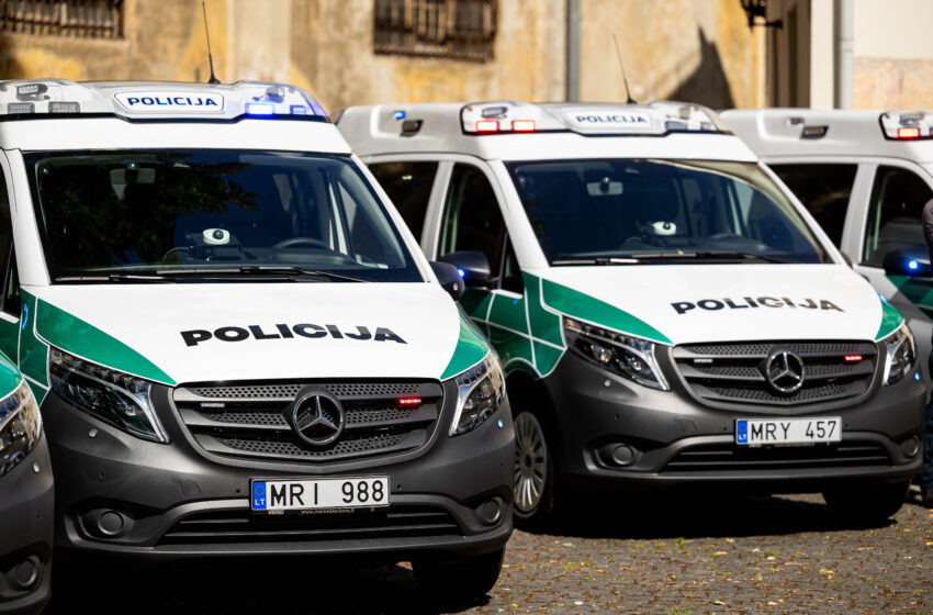  Buvęs policininkas ir advokatas lieka nuteisti