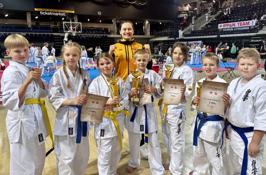  Lietuvos vaikų čempionate „Okinava“ iškovoti 44 medaliai