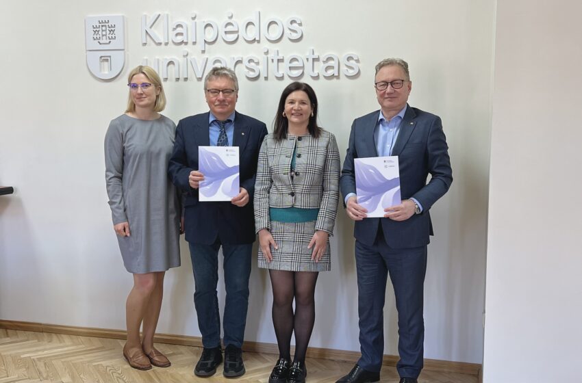 Klaipėdos universiteto startuolis „AquaNIS Research“ žengia į rinką: pasirašyta licencinė sutartis