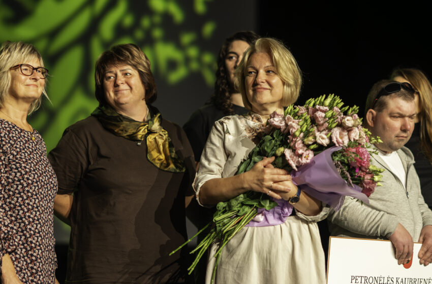  Kai pagalba virsta pašaukimu: Klaipėdos rajonas įamžino filantropės atminimą ir apdovanojo atjautą