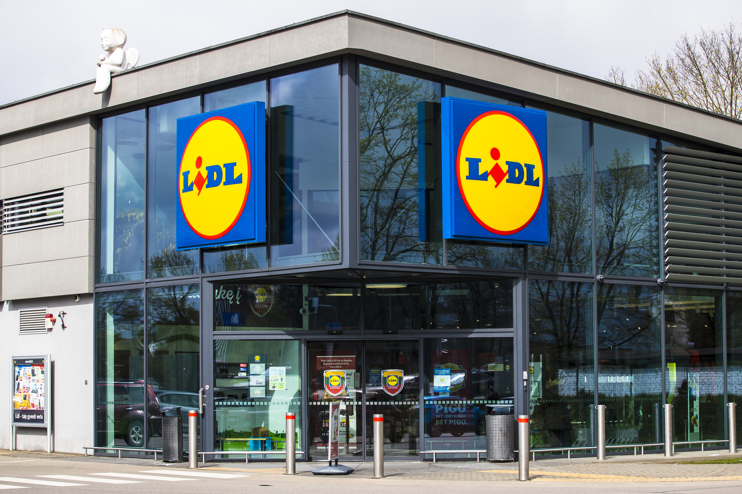 The growing network “Lidl” invites store managers and their deputies in various cities of Lithuania to join