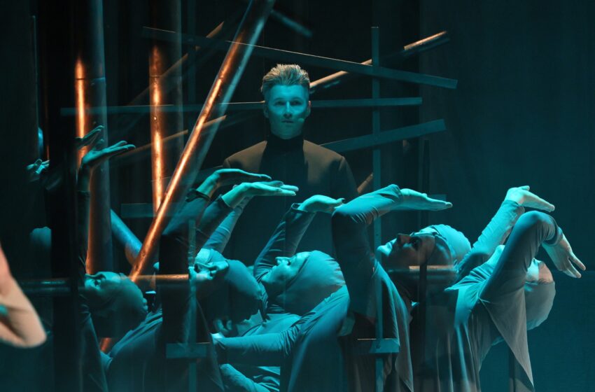  Panevėžio muzikinis teatras į Klaipėdą atvyksta su opera-poema „Strazdas – žalias paukštis“