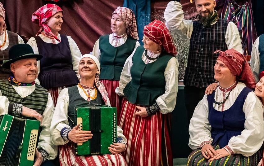  Girkalių folkloro ansambliui „Žiogupis“ – dvidešimt