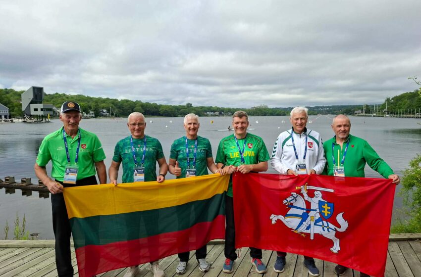 Kanadoje – Klaipėdos rajono irkluotojų spindesys: sužibo visų spalvų pasaulio čempionato medaliai