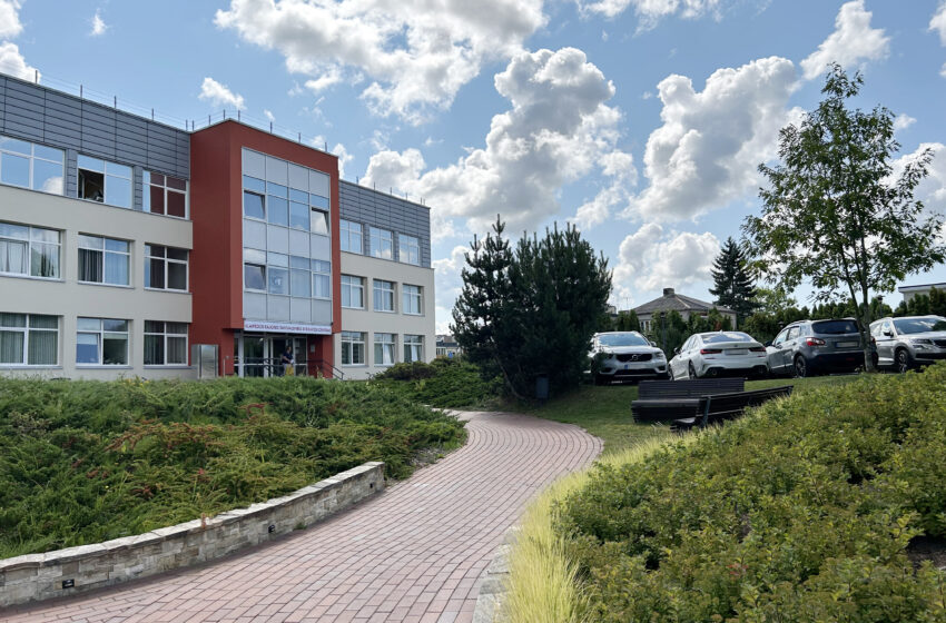  Valdžios keičiasi – kalneliai lieka