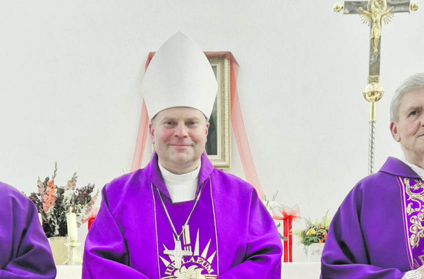  Vyskupas D. Trijonis nepamiršta tarnystės parapijų